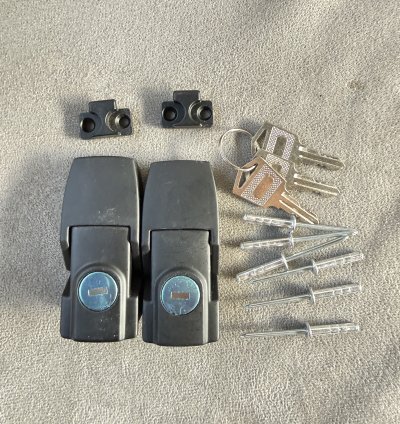 ÇANTA KİLİDİ METAL SET 2ADET